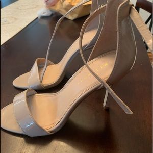 Sexy nude heels size 9